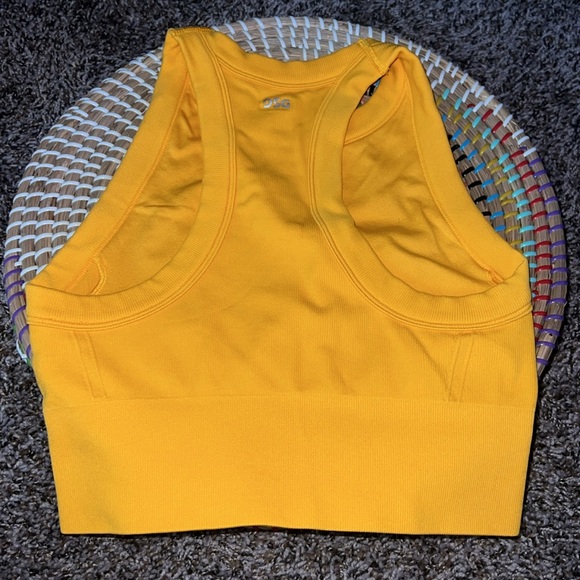 Dicks Sporting Goods athletic women’s crop top active wear - Picture 3 of 9